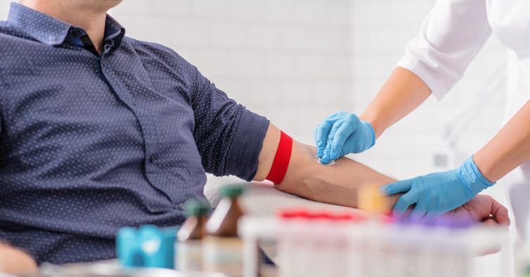 Saúde | Está na rua uma ação de verão para recolha de sangue