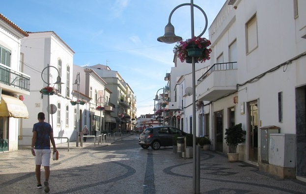 Algarve | Lagoa e Carvoeiro no topo das preferências para se viver no Algarve