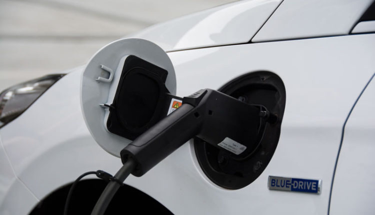México | Schneider Electric Migra Su Flotilla Corporativa A Vehículos Eléctricos E Inaugura Nueva Estación De Carga En Costa Rica