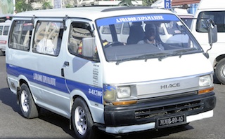 Moçambique | Falta de horário, indicação da lotação ou luminoso com destino nos transportes públicos de passageiros custará multa
