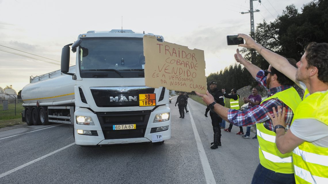 NACIONAL | GREVE ANUNCIADA: Motoristas não suspendem greve e aguardam “contraproposta decente” dos patrões