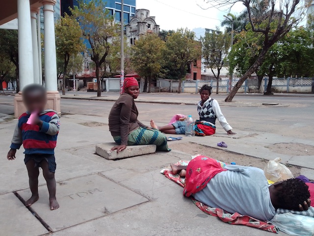 Moçambique | Cumprido mais um ritual democrático que não resolve a pobreza presente dos moçambicanos