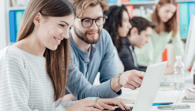 Mundo | Los Mitos Detrás De La Educación Superior Online