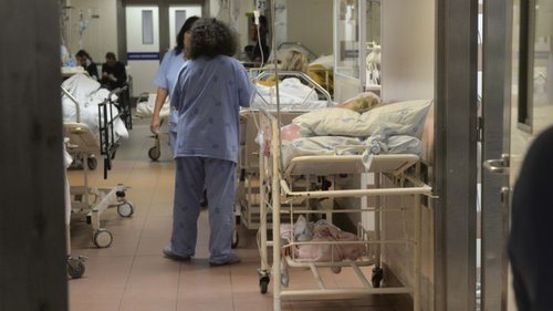Petição quer enfermeiros como profissão de desgaste rápido e subsídio de risco