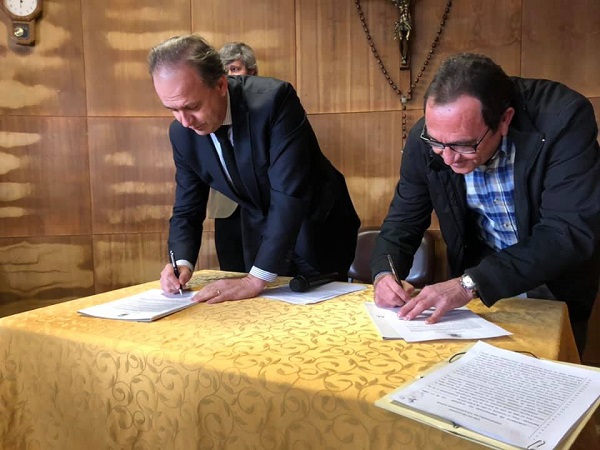 Lar da Felicidade assina contrato de empreitada para ampliação da ERPI