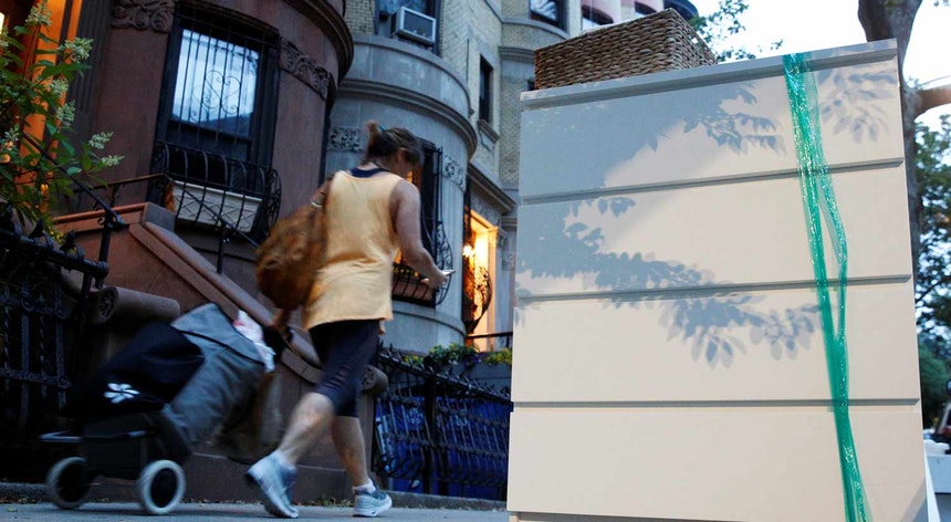 IKEA paga 46 milhões a família de criança que morreu por causa de um móvel