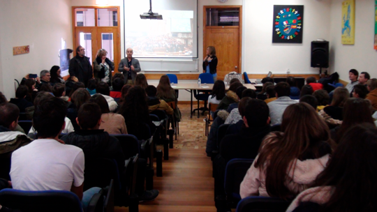 Parlamento dos Jovens, Violência doméstica e no namoro em debate nas escolas