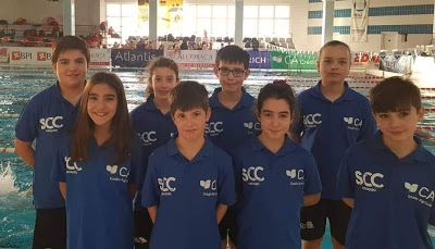 ATLETAS DA ASSSSCC PARTICIPARAM EM PROVA DE NATAÇÃO EM ALCOBAÇA