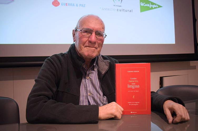 Assim Nasceu Uma Língua ultrapassa os 6 mil exemplares em livraria, com vendas em Portugal e na Galiza