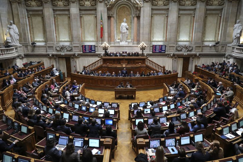 Parlamento chumba baixa do IVA da eletricidade para 6%
