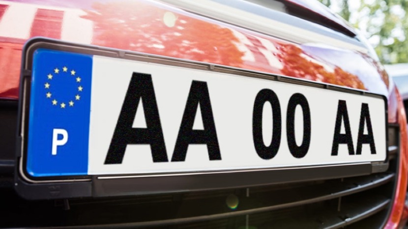 Emitida a primeira matrícula do novo modelo AA-00-AA