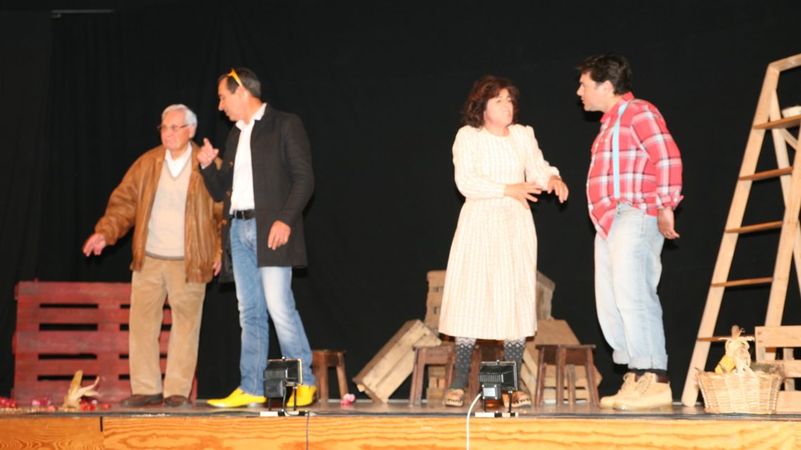 No próximo fim de semana, Ciclo de Teatro Amador com espetáculos em Vila Nova de Outil, Cantanhede, Tocha, Murtede, Sanguinheira e Franciscas