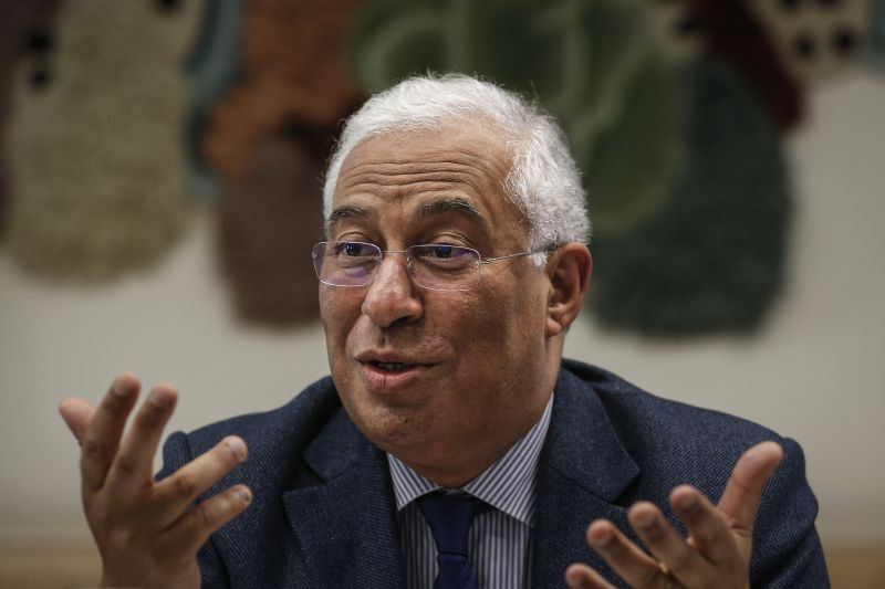 Covid-19: Costa garante “tratamento igual” para trabalhadores do setor público e privado que venham a estar de quarentena