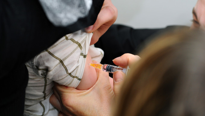 Mais de 13 mil bebés não foram vacinados em Portugal. O sarampo pode regressar