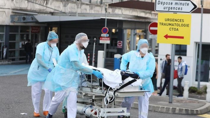 Com 369 óbitos em 24 horas, França aproxima-se dos 23.000 mortos