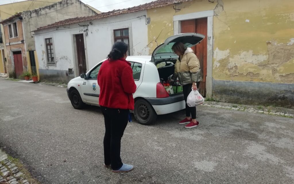 Crianças carenciadas continuam a beneficiar de refeições escolares