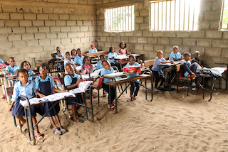 Moçambique | Governo corta para 7 mil professores primários a serem contratados em 2020