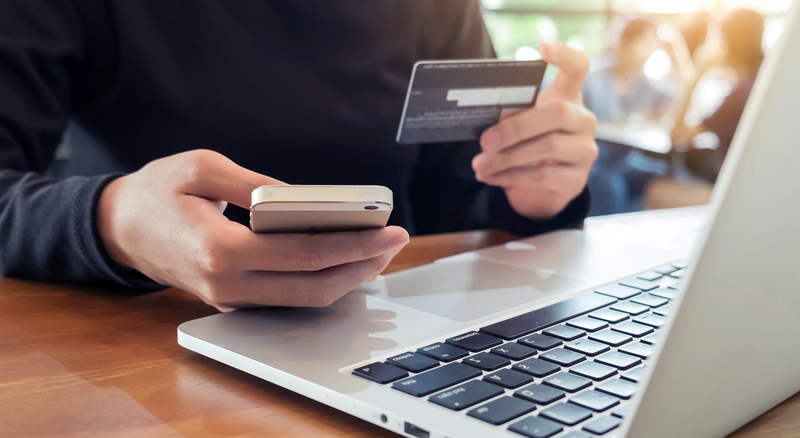 Bancos impedidos de cobrar comissões por operações digitais