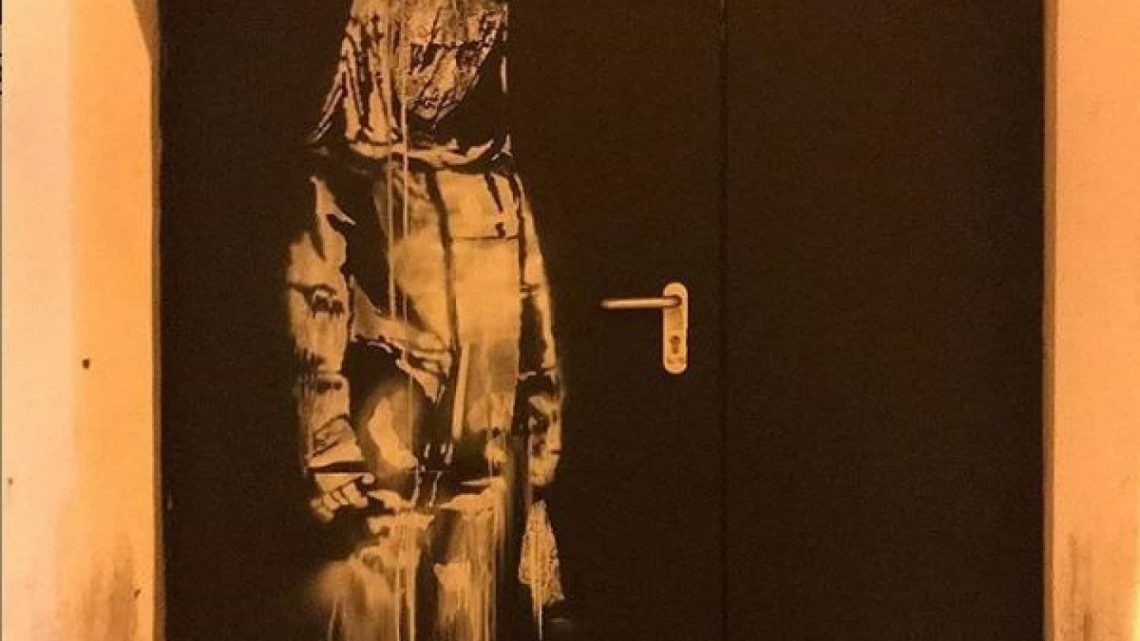 Itália restitui a França uma obra de Banksy roubada do Bataclan