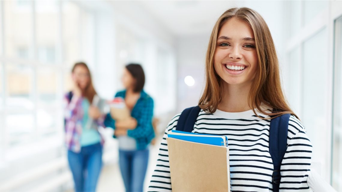 MUNICÍPIO DE SILVES LANÇA CANDIDATURAS PARA BOLSAS DE ESTUDO AO ENSINO SUPERIOR