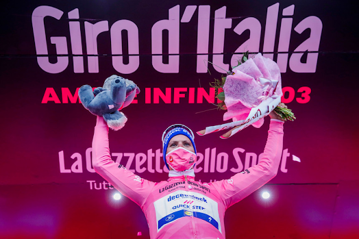 Giro: João Almeida segura liderança da geral em 17.ª etapa ganha por Ben O’Connor
