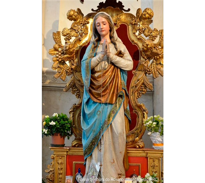 SANTO ROSÁRIO — Poderosa arma contra o demônio e seus sequazes