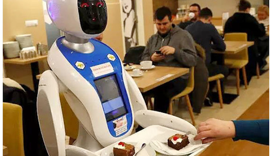 México | Robots Humanoides Al Rescate De La Industria Restaurantera