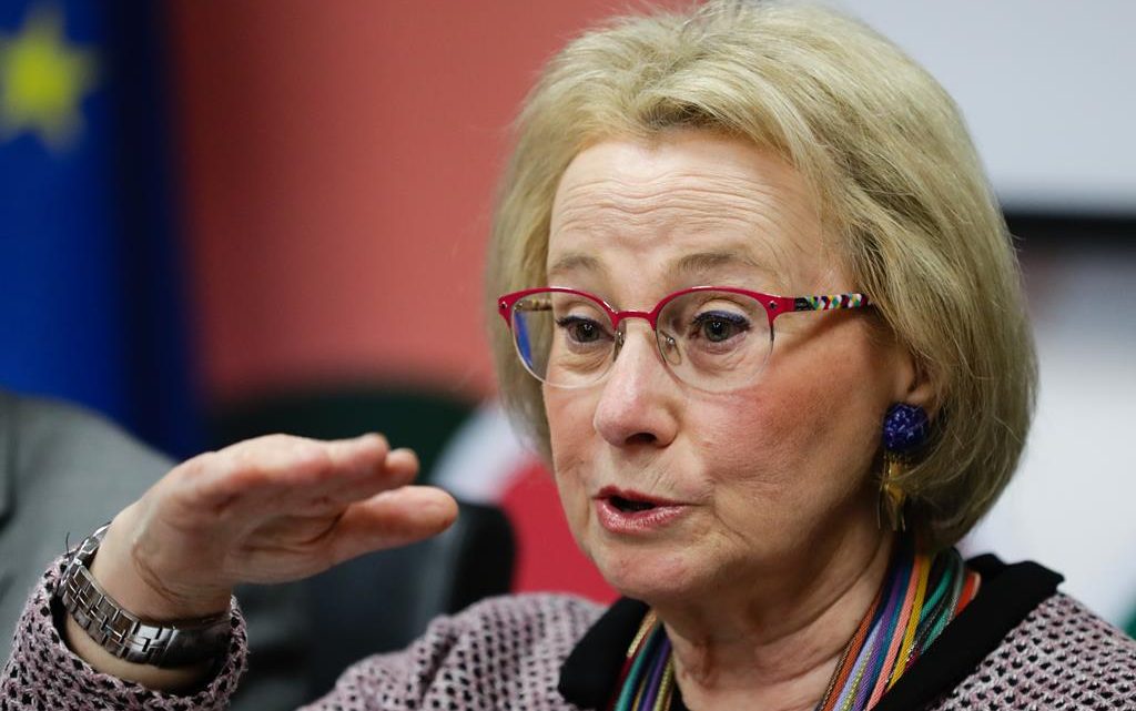 GRAÇA FREITAS: “É preciso reduzir contactos mas sem deixar de viver”