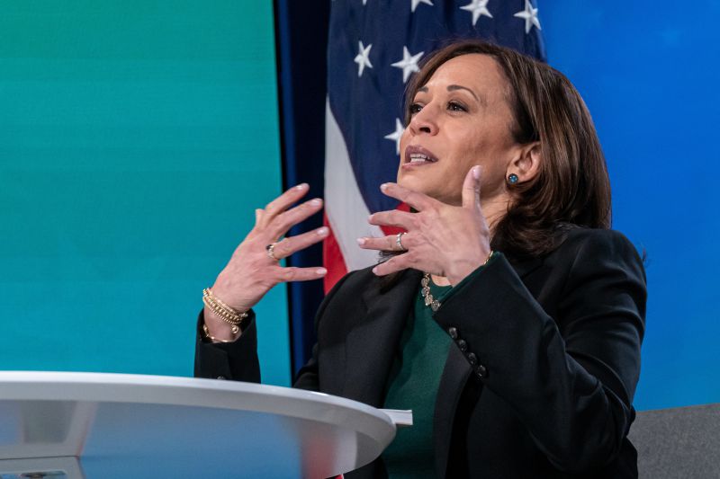 Kamala Harris denuncia existência de racismo, xenofobia e sexismo nos EUA