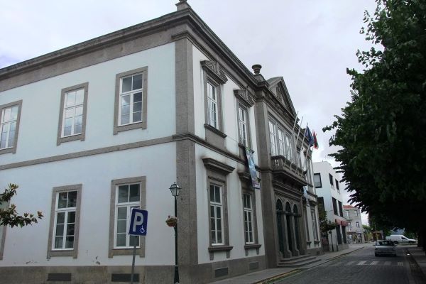 Castelo de Paiva | DÍVIDA GLOBAL REDUZIDA EM 24%: Aprovada a conta de gerência de 2020 na Câmara e Assembleia Municipal