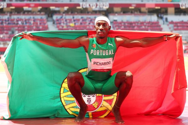Pedro Pichardo conquista medalha de ouro no triplo salto