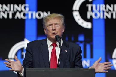 ÚLTIMAS NOTÍCIAS: O juiz federal diz que os contadores de Trump devem entregar os registros fiscais ao painel da Câmara