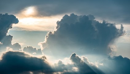Chuva e céu nublado nesta quinta-feira