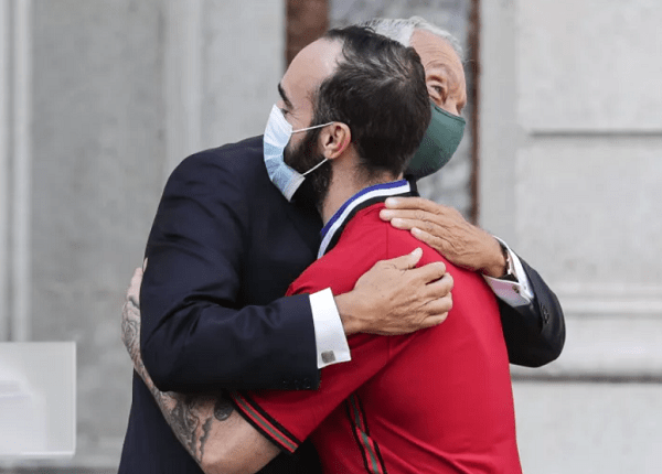 Há sempre mais uma palavra para Ricardinho