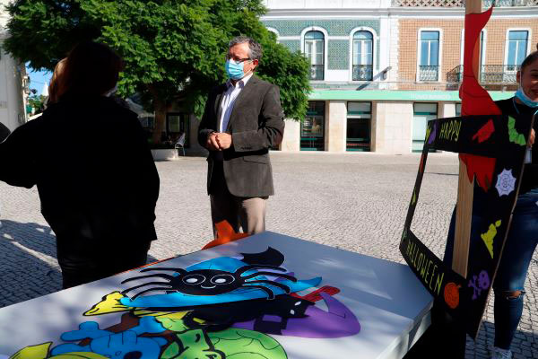 Marinha Grande | PRESIDENTE DA CÂMARA MARCA PRESENÇA NA SEMANA DA ANIMAÇÃO DA EPAMG