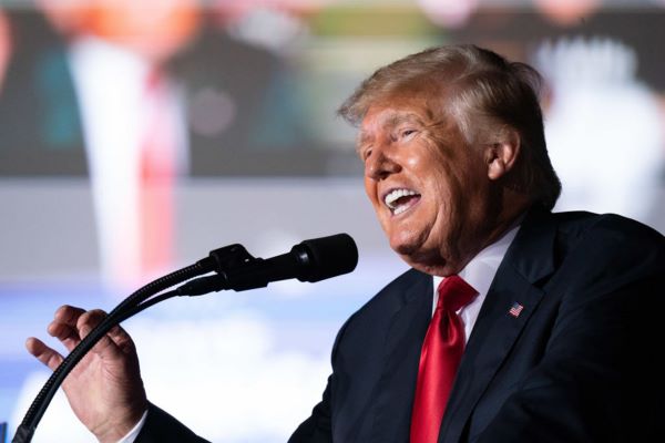 BREAKING NEWS: Trump sues Jan. 6 committee, National Archives