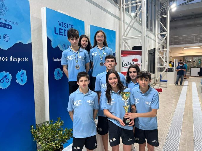 NADADORES INFANTIS DA SOCIEDADE COLUMBÓFILA CONQUISTAM 5º LUGAR NO III MEETING INTERNACIONAL DE LEIRIA