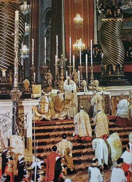 A liturgia “no altar da hipocrisia”?