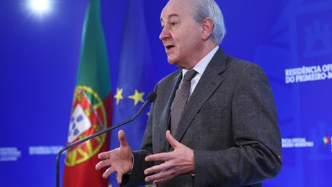 Rui Rio distinguido com prémio pela atitude “muito responsável” na pandemia