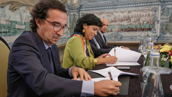 Assinado protocolo para edição de documentação do Mosteiro de Arouca relativa ao período medieval