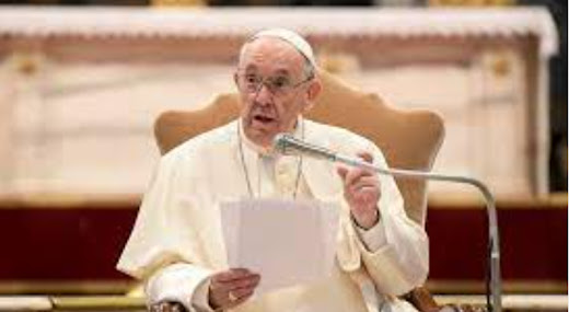 Papa Francisco alerta para a “maldição” que seria uma Igreja “de coração estreito”