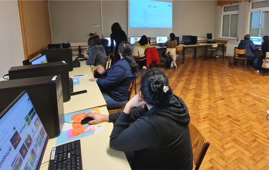‘Academia Digital para pais’ arrancou no Agrupamento de Escolas de Proença-a-Nova