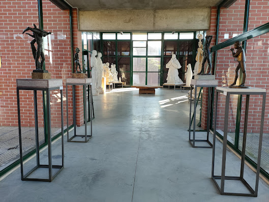 Marinha Grande | VISITAS COMENTADAS, TERTÚLIA E DANÇA NO MUSEU JOAQUIM CORREIA