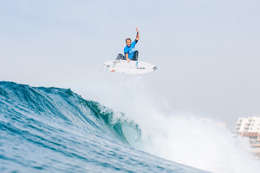 Frederico Morais sagra-se vice-campeão do Ballito Pro