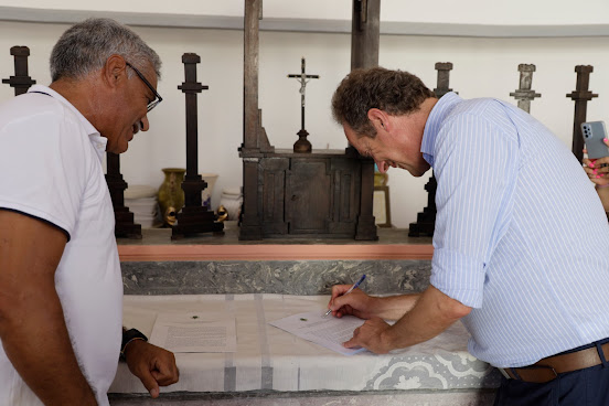 Aveiro | Contrato Interadministrativo de Delegação de Competências com a Junta de Freguesia de São Bernardo, para gestão da Capela da Senhora da Saúde