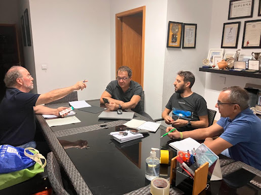 Câmara de Cantanhede investe 400 mil euros na infraestrutura. Relvado sintético já está a ser colocado no parque desportivo de Febres