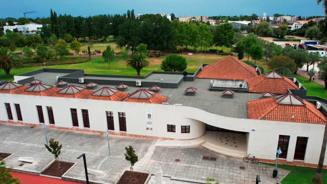 Utilizadores podem consultar publicações nacionais e internacionais Biblioteca Municipal de Cantanhede reativa acesso ao PressReader