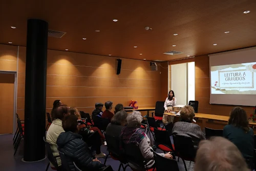 Marinha Grande | BIBLIOTECA MUNICIPAL PROMOVE “LEITURA PARA GRAÚDOS” EM OUTUBRO