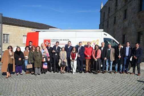 “Comer Bem, Sorrir Melhor” vai percorrer as Escolas dos 14 Municípios de Viseu Dão Lafões com uma Unidade de saúde móvel