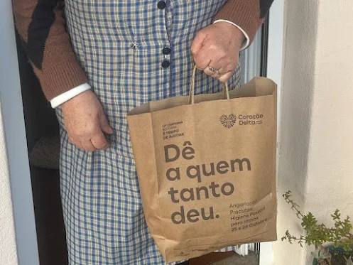 MUNICÍPIO DA MARINHA GRANDE DISTRIBUI 105 CABAZES ANGARIADOS NA CAMPANHA “É TEMPO DE AJUDAR”